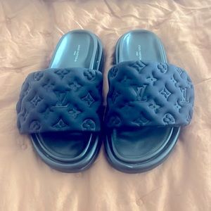 Louis Vuitton black embroidered pool slides